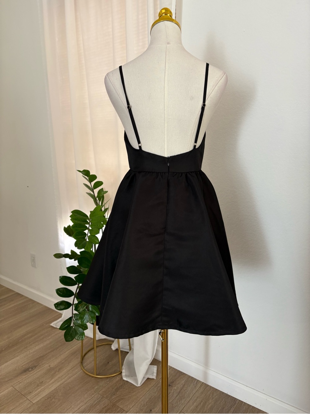 Classic Black Spaghetti Strap A-Line Dress - Picture 7 of 8